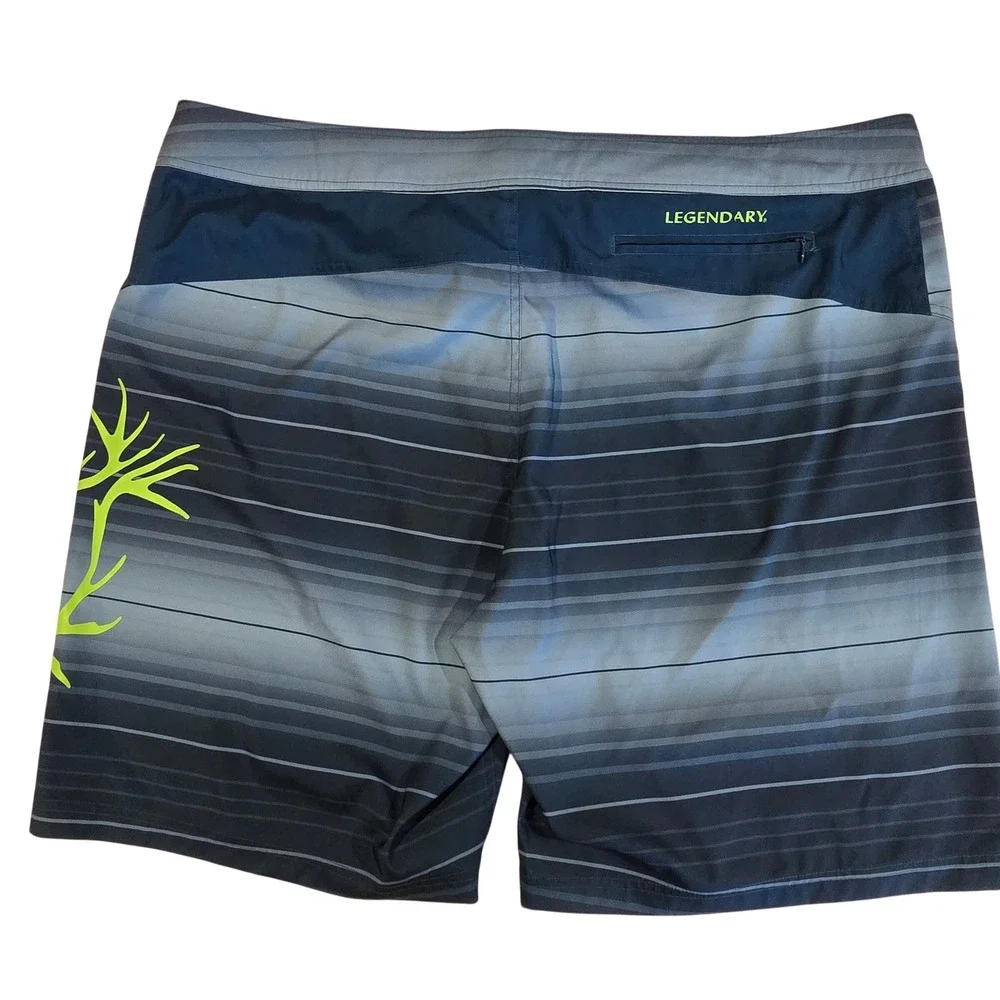 Legendary Whitetails Mens XXL 2xl Blue‎ Striped Board Shorts Swim Trunks Unlined